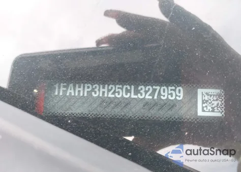 2012 Ford Focus Sel z USA, uszkodzony, nr VIN 1FAHP3H25CL327959